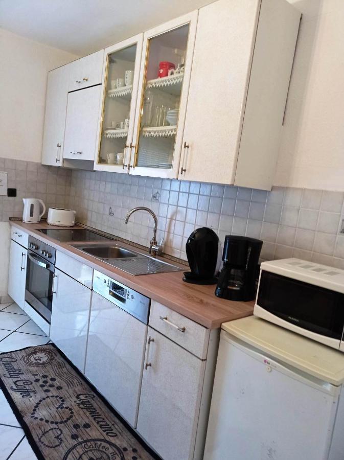 Monteur-, Ferienwohnung Mit Balkon In Hanau Bei Frankfurt Und Aschaffenburg Luaran gambar